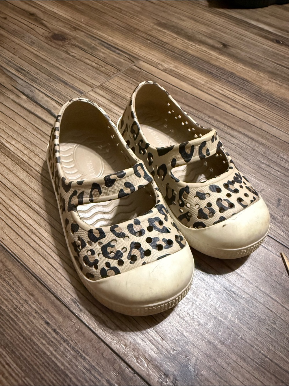 Old Navy Kids Leopard Print Mary Janes in Beige and Black
